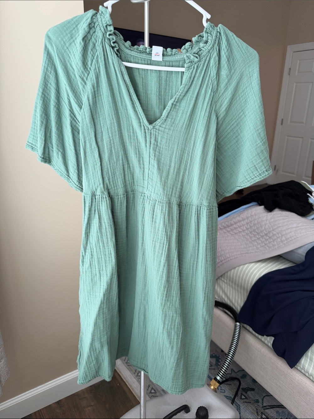 Old Navy Mint Green Gauze V-Neck Tunic